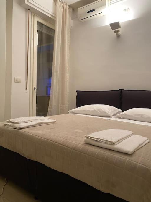 Lauren Apartment ฟลอเรนซ์ ภายนอก รูปภาพ