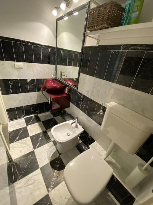 Lauren Apartment ฟลอเรนซ์ ภายนอก รูปภาพ