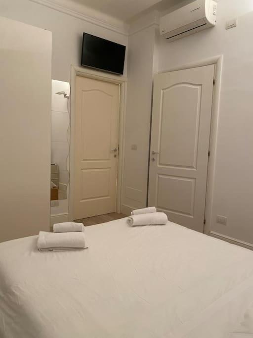 Lauren Apartment ฟลอเรนซ์ ภายนอก รูปภาพ